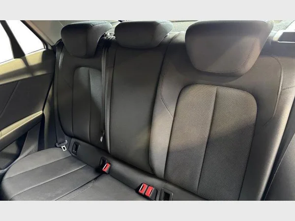 Audi Q2 (2023) — foto 3 van 28