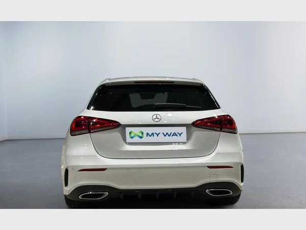 Mercedes-Benz A 200 (2022) — foto 25 van 30