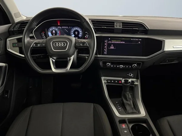 AUDI Q3 Sportback Dsl (2022) — foto 2 van 28