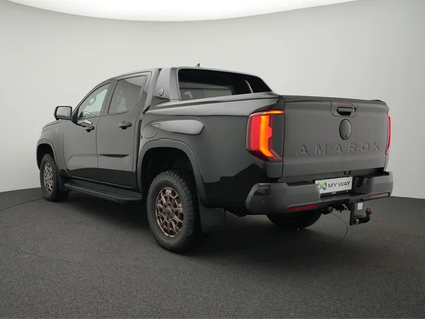VOLKSWAGEN Amarok Double Cab Dsl (2024) — foto 23 van 28