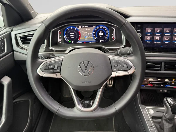 VOLKSWAGEN Taigo (2025) — foto 4 van 21