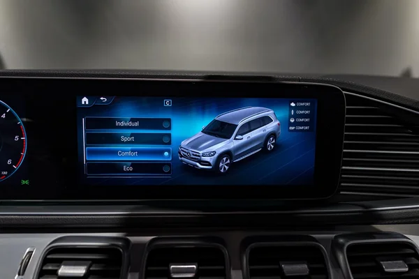 Mercedes-Benz GLS (2021) — foto 40 van 56