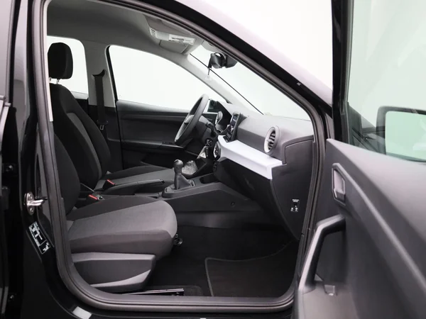 SEAT Arona (2023) — foto 27 van 40