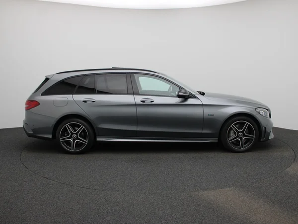 Mercedes-Benz C-Klasse (2021) — foto 38 van 41