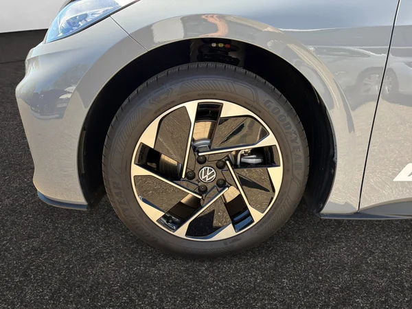 VOLKSWAGEN ID.3 (2026) — foto 7 van 16