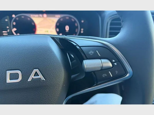 Skoda Karoq (2026) — foto 6 van 28
