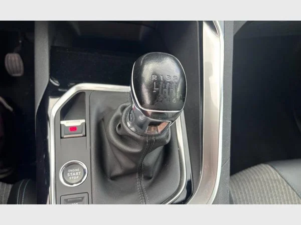 Peugeot 3008 (2022) — foto 13 van 25