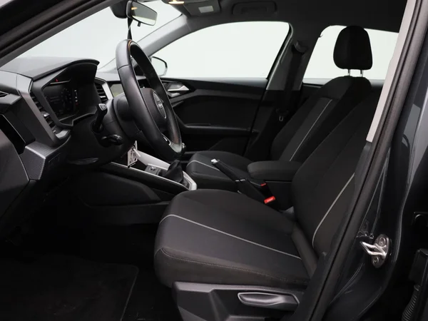 Audi A1 Sportback (2023) — foto 35 van 35