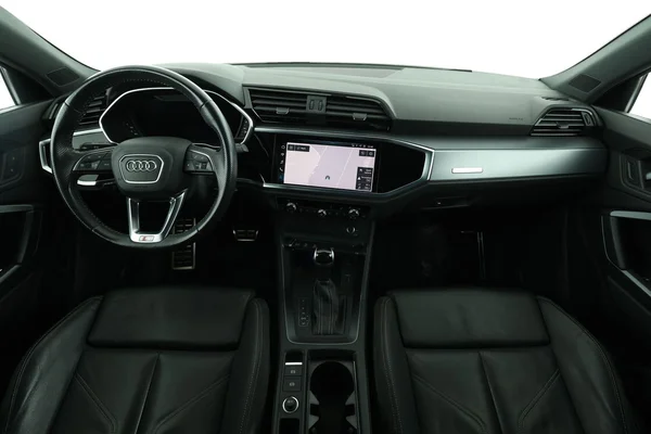 Audi Q3 (2021) — foto 3 van 16