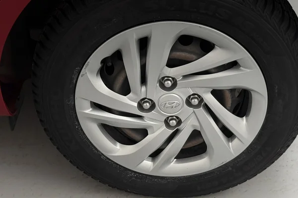 Hyundai i10 (2021) — foto 18 van 35