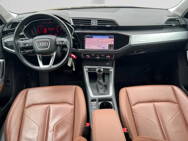 AUDI Q3 Dsl (2021) — foto 15 van 18