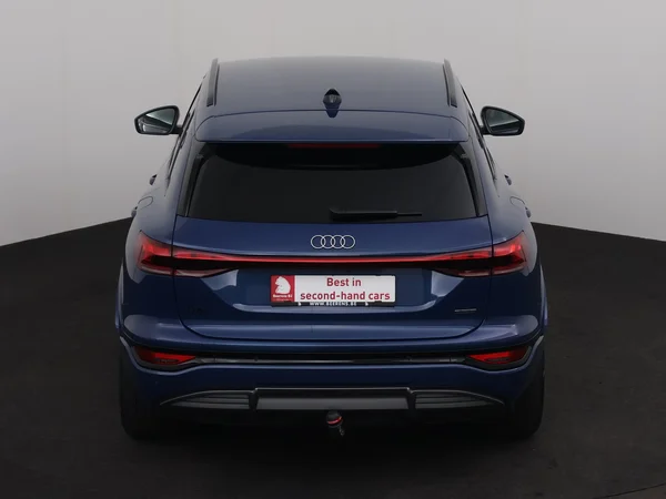 AUDI Q6 E-Tron (2024) — foto 30 van 33