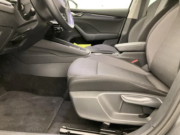 SKODA Octavia Combi Dsl (2022) — foto 26 van 36