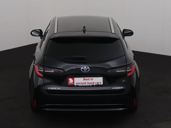 TOYOTA Corolla (2022) — foto 25 van 28