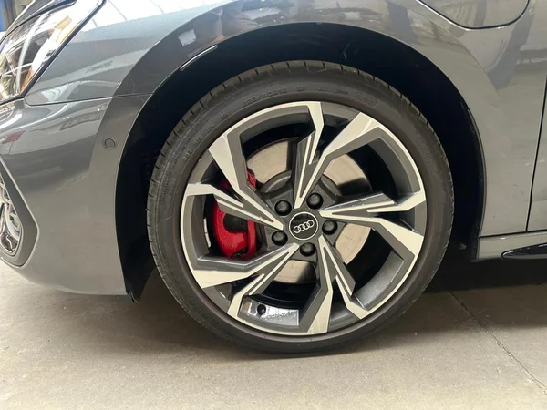 AUDI A3 Sportback PHEV (2026) — foto 16 van 24