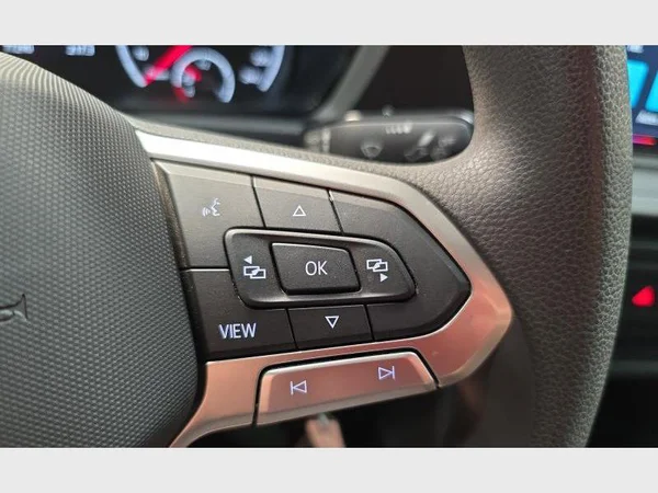 Volkswagen Caddy Van (2023) — foto 7 van 29