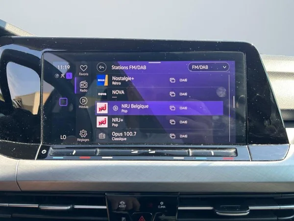 VOLKSWAGEN Golf VIII SW (2023) — foto 7 van 31