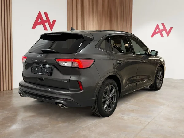 Ford Kuga (2023) — foto 26 van 30