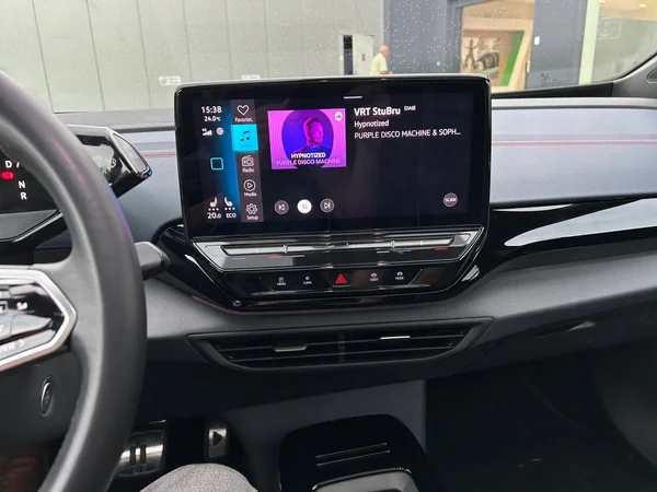 VOLKSWAGEN ID.5 (2023) — foto 8 van 24