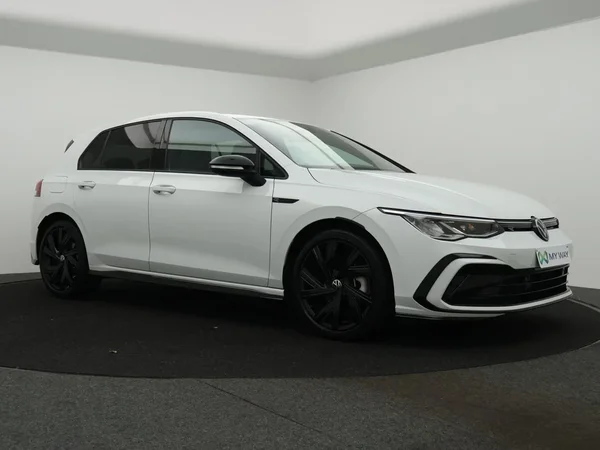 Volkswagen Golf (2024) — foto 21 van 22