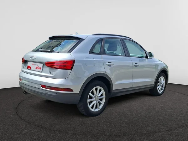 AUDI Q3 (2018) — foto 20 van 24