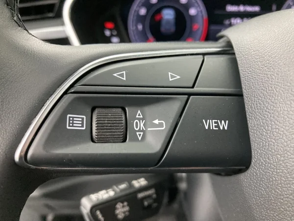 AUDI Q3 (2021) — foto 13 van 36