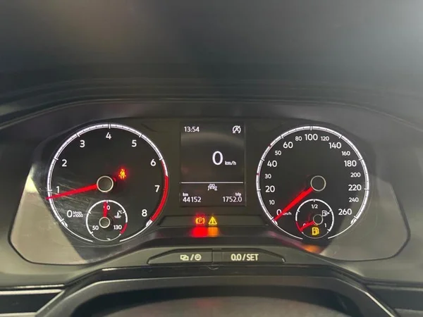 VOLKSWAGEN Polo (2020) — foto 11 van 27