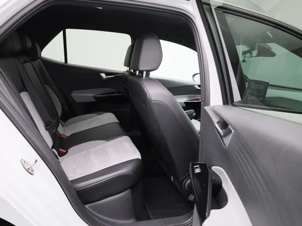 Volkswagen ID.3 (2022) — foto 35 van 43