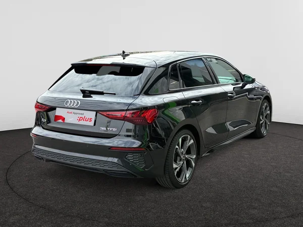 AUDI A3 Sportback (2023) — foto 10 van 23