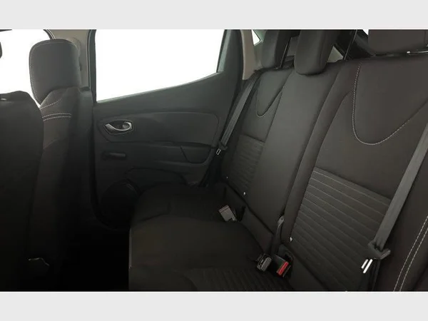 Renault Clio IV Phase II (2017) — foto 3 van 24