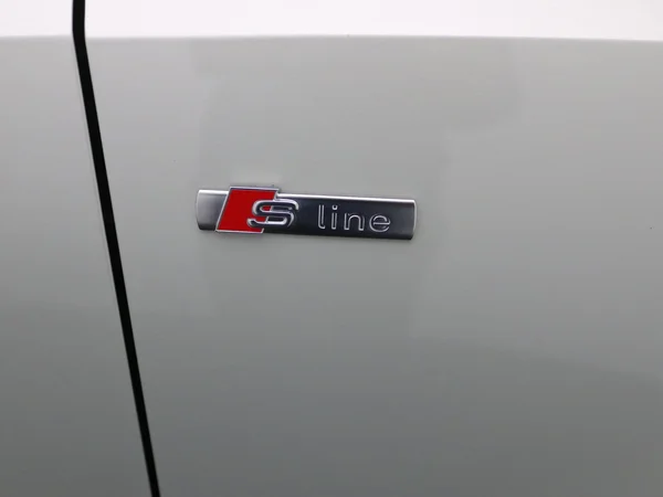 AUDI Q3 Sportback (2025) — foto 19 van 26