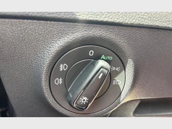 Skoda Karoq (2020) — foto 15 van 27