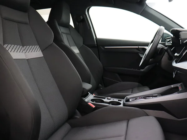 AUDI A3 Sportback (2025) — foto 18 van 18
