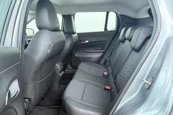 Jeep Avenger (2025) — foto 16 van 17