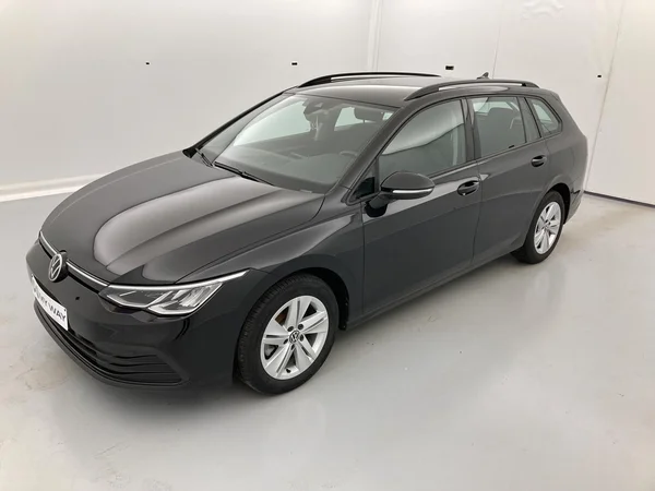 VOLKSWAGEN Golf VIII SW (2022) — foto 32 van 36