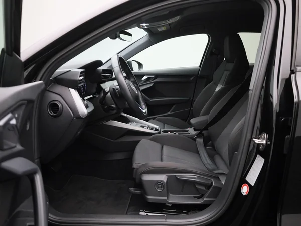 Audi A3 (2022) — foto 5 van 43