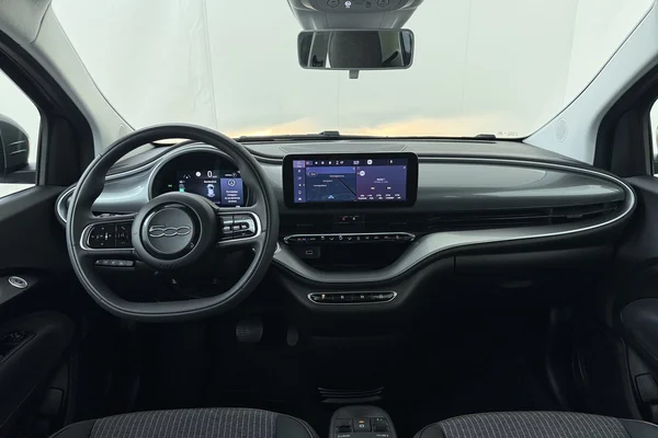 Fiat E-500 (2022) — foto 17 van 17