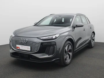 AUDI Q6 e-tron (2024)