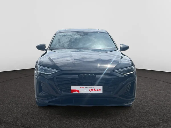 AUDI Q8 e-tron Sportback (2025) — foto 3 van 21