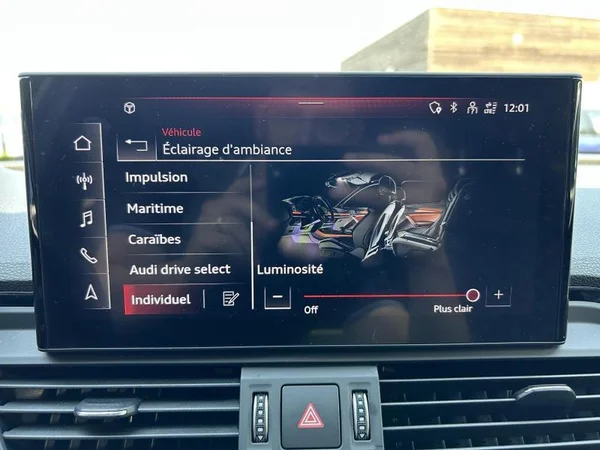AUDI Q5 Sportback Dsl (2022) — foto 16 van 38