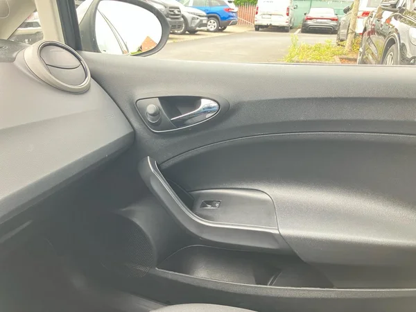 SEAT Ibiza 5P/D (2018) — foto 15 van 24
