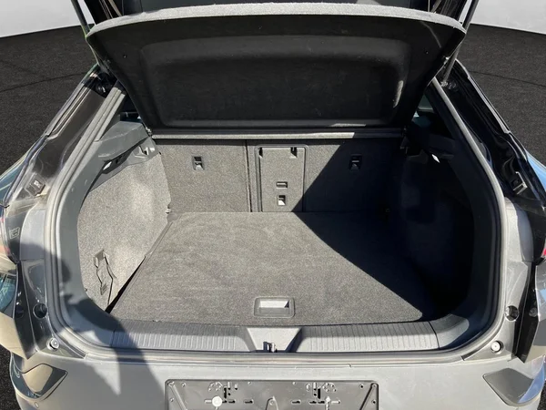 VOLKSWAGEN ID.4 (2023) — foto 20 van 22