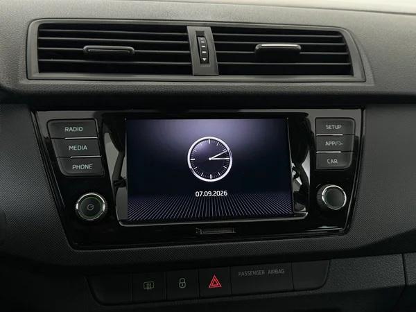 SKODA Fabia (2021) — foto 10 van 25