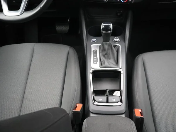 Audi Q2 (2024) — foto 7 van 27