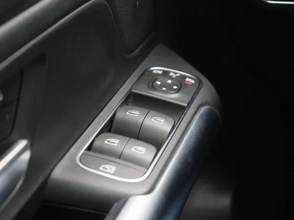 Mercedes-Benz EQA (2023) — foto 30 van 45