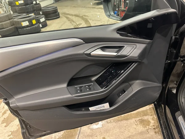 AUDI A6 Avant e-tron (2025) — foto 4 van 23
