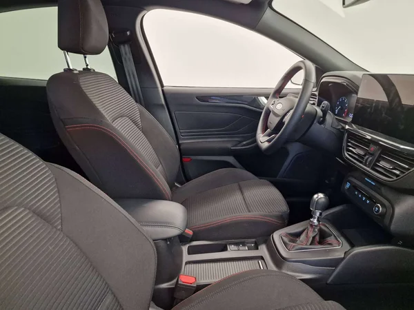 Ford Focus (2025) — foto 12 van 15