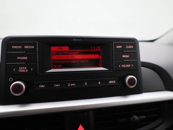 Kia Picanto (2021) — foto 8 van 36