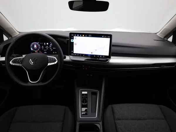 VOLKSWAGEN Golf VIII (2025) — foto 18 van 20