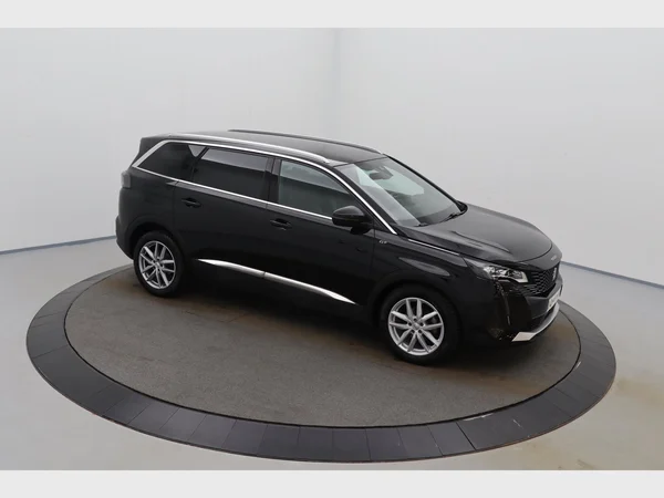PEUGEOT 5008 (2023) — foto 23 van 26